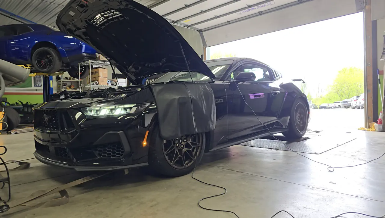Black Ford Mustang on the Satera Tuning dyno